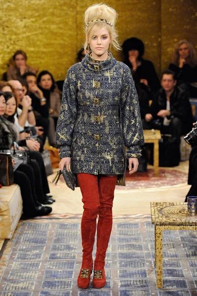 Look 39